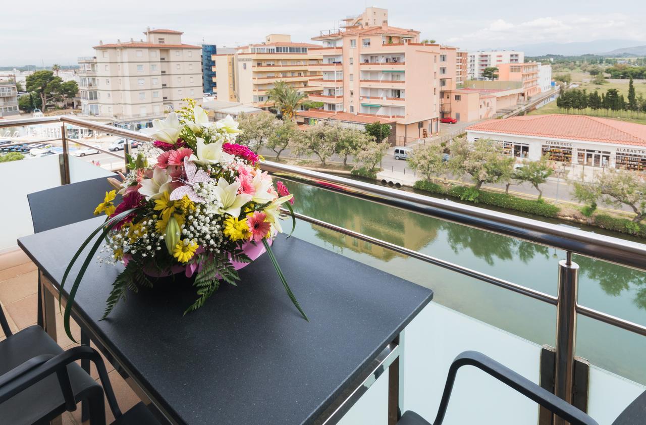 Inmosantos Apartamentos Daniel 罗萨斯 外观 照片